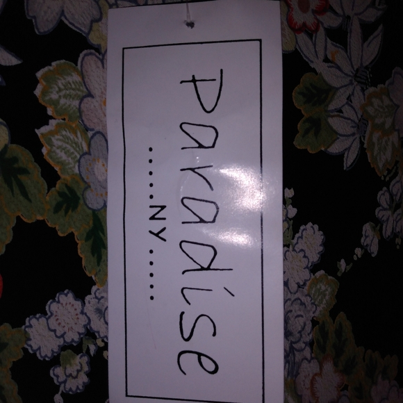 Paradise NY Dress - Picture 4 of 7